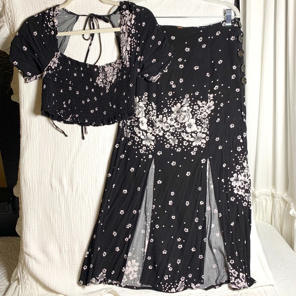 Free People 2pc skirt set black&white floral sz 8 (M) boho, cottage core - Picture 1 of 14